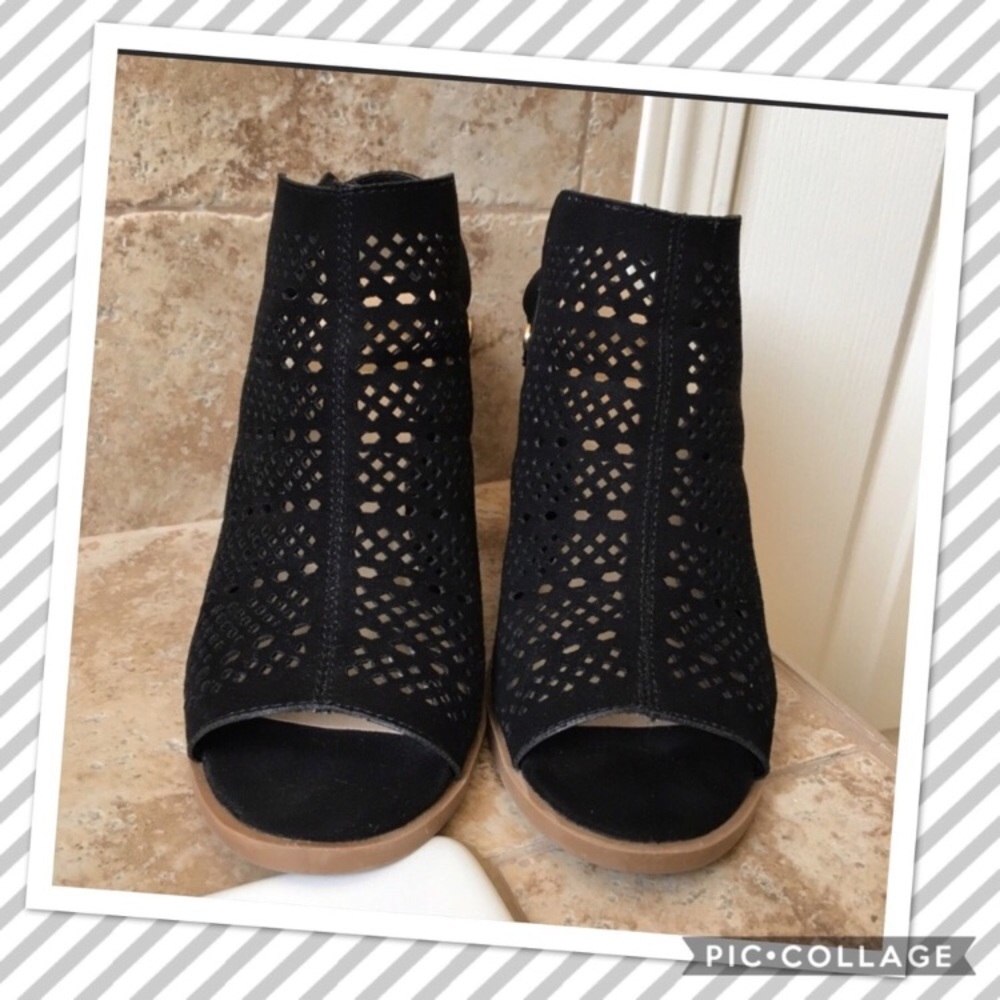 DV Faux Suede Sandals